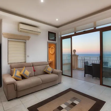 Ab6 - Stunning Seafront Penthouse * 세인트폴스베이